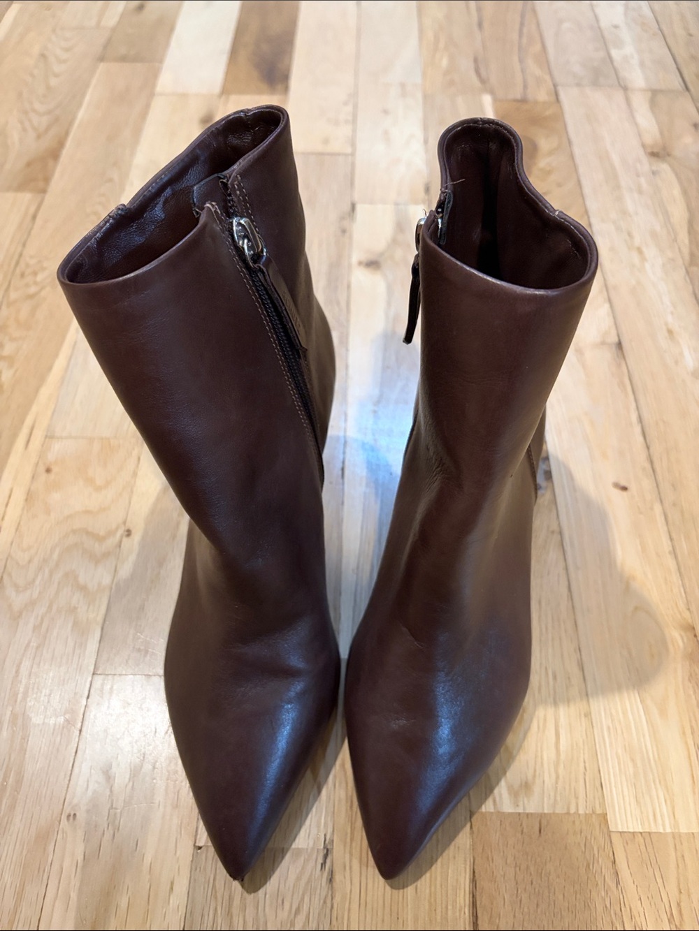 Schutz Miky Mio Chocolate Brown Pointed Toe Boots 5.5B NEW